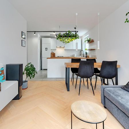 Seaside Retreat Gdansk - 64M2, Parking, Workspace- By Rentujemy المظهر الخارجي الصورة